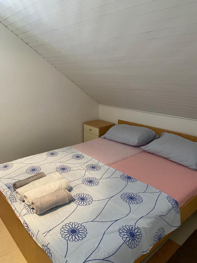 Renome Sveti Filip i Jakov