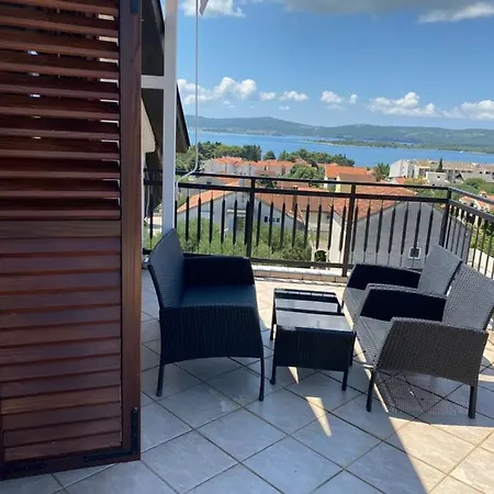 Apartamento Renome Sveti Filip i Jakov Exterior foto